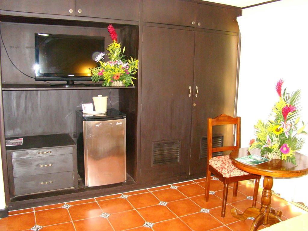 Hotel Colonnade Nicaragua Managua Oda fotoğraf