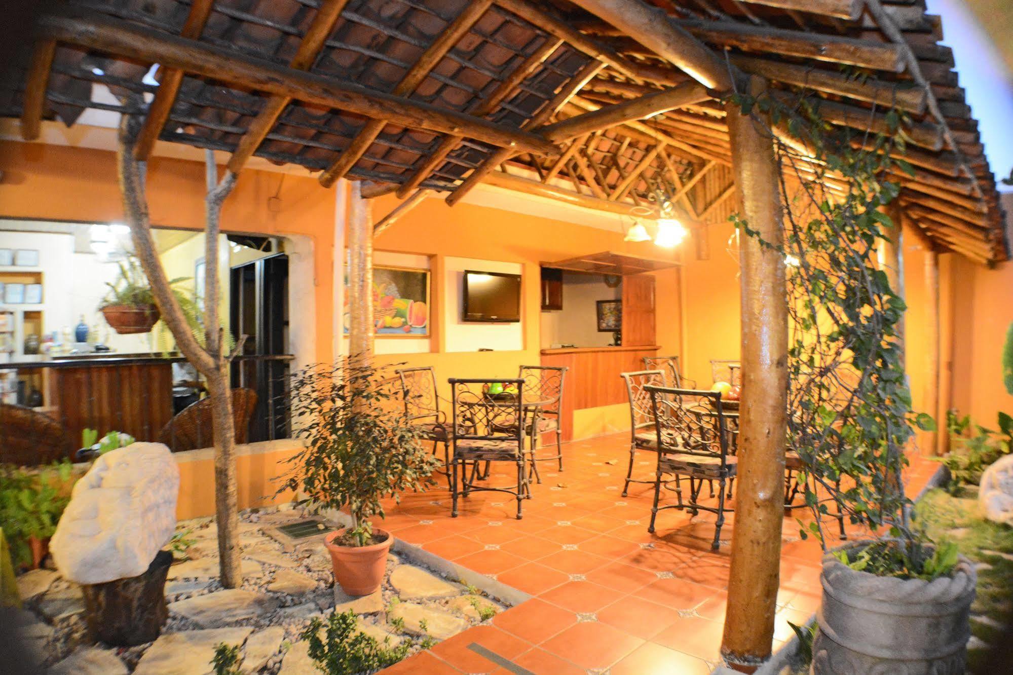 Hotel Colonnade Nicaragua Managua Dış mekan fotoğraf